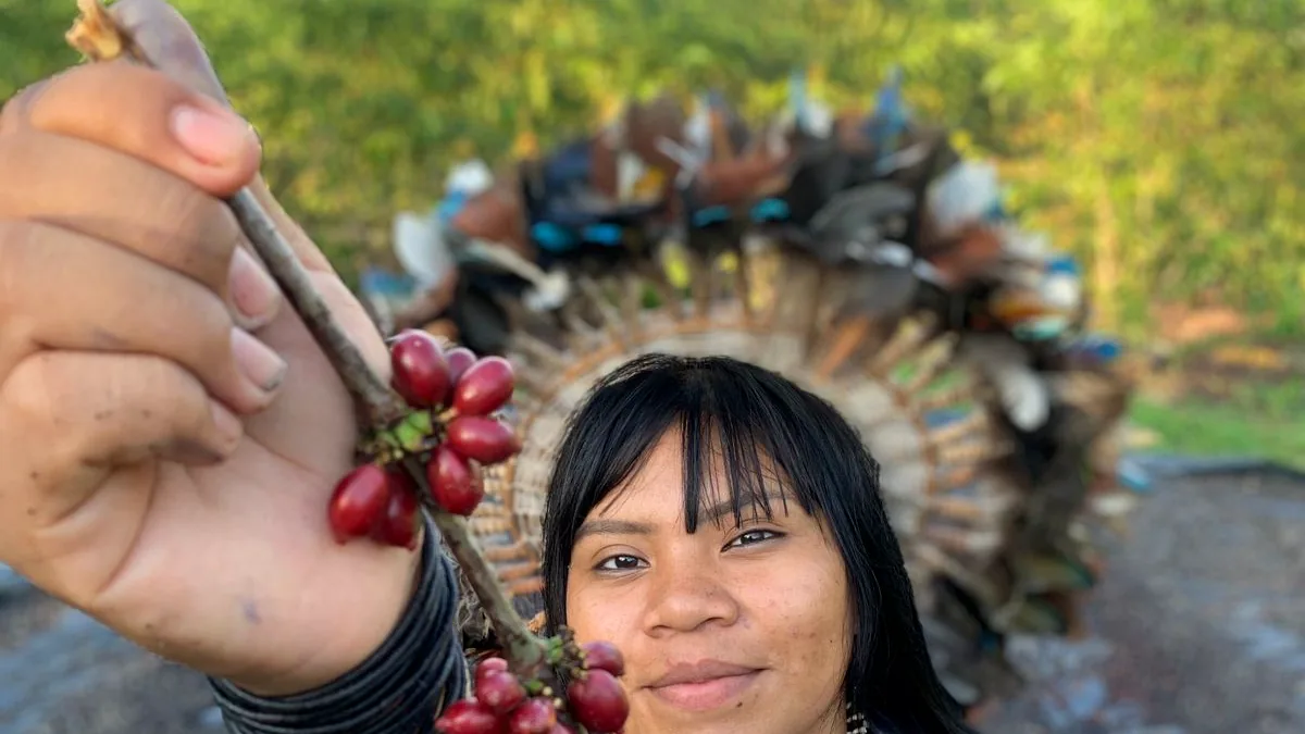 Celeste Paytxayeb Surui · Aldeia Lapetanha